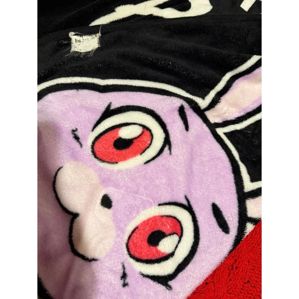 Five Nights at Freddys Pizza Fleece Throw Blanket Bonnie Foxy Chica Freddy FNAF